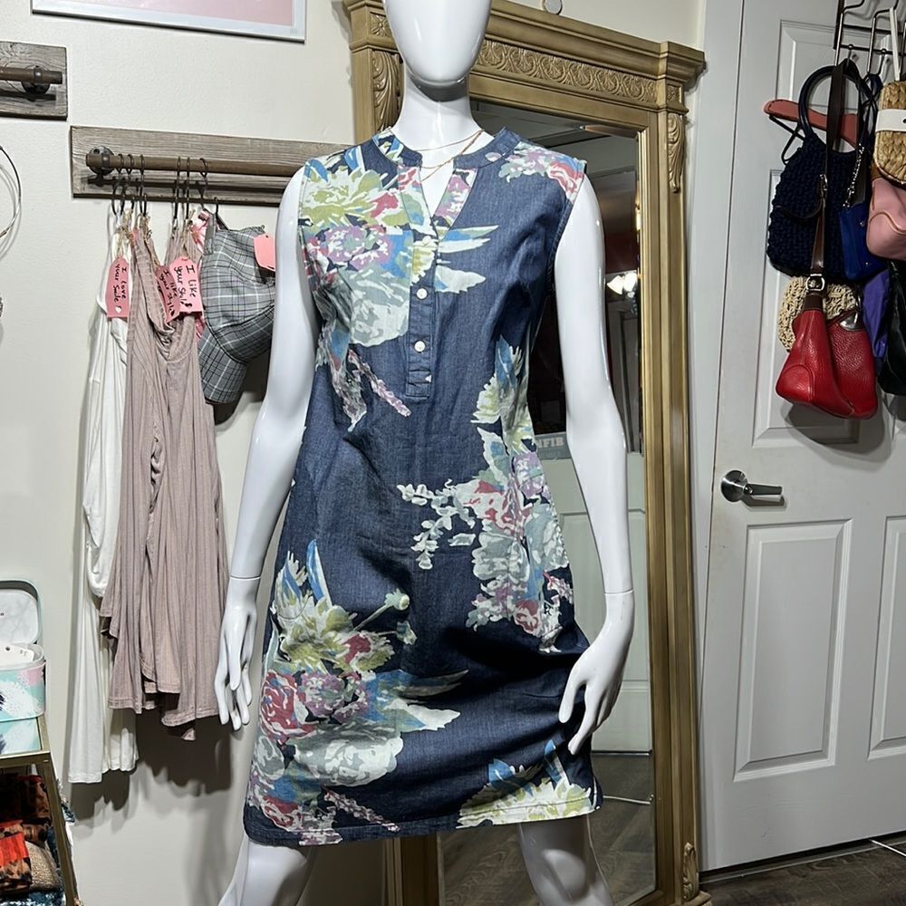 Denim Dress  with side pockets New without tags NEVER WORN